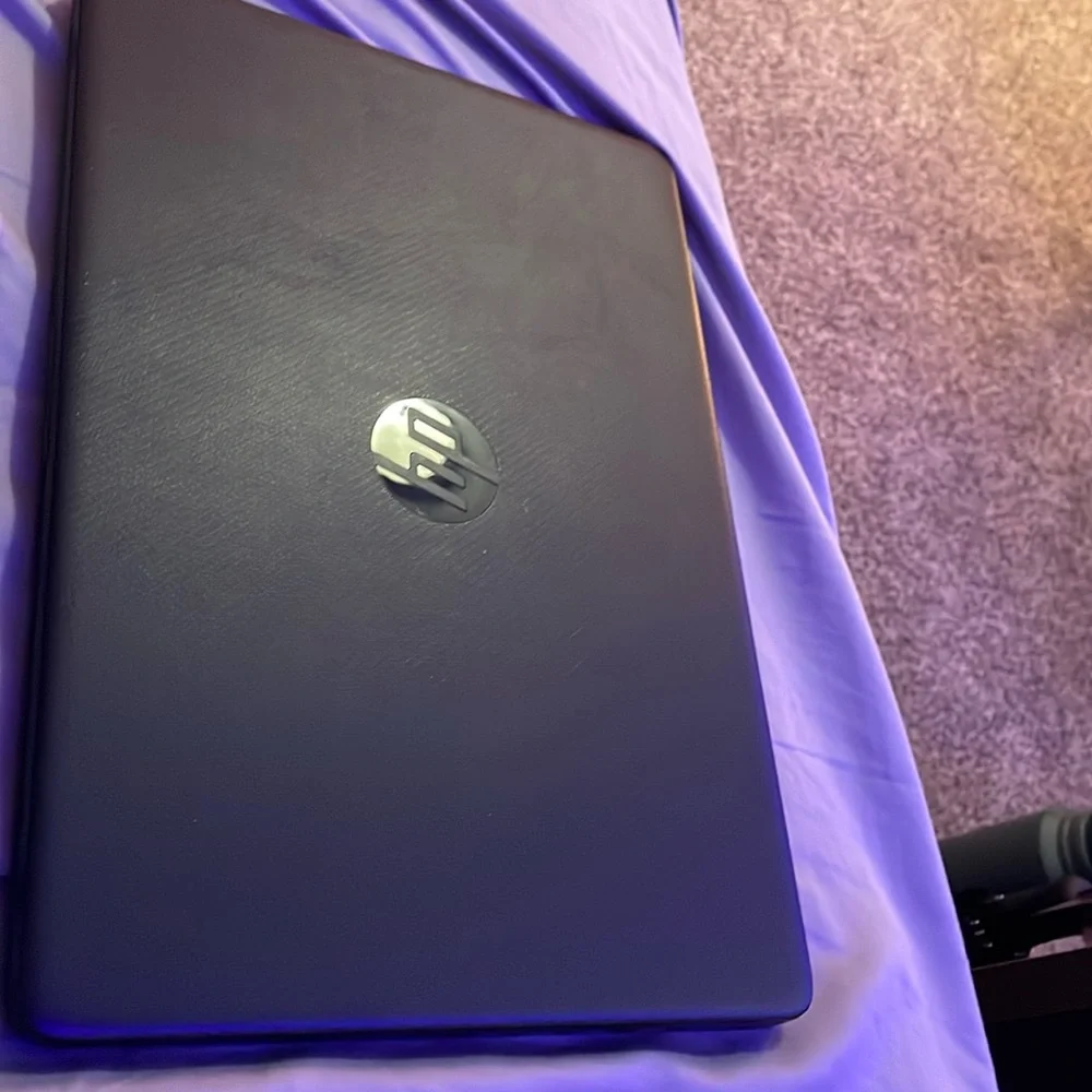 This is a very reliable computer I just don’t use it anymore and needing to sell